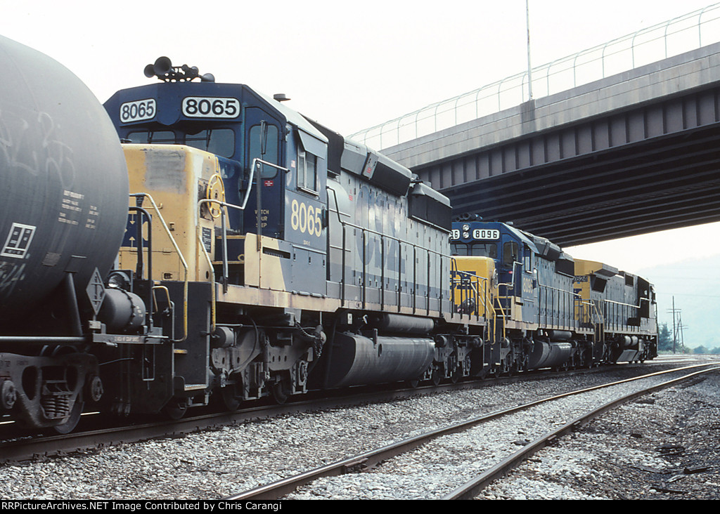 CSXT 8065 on Q317-05